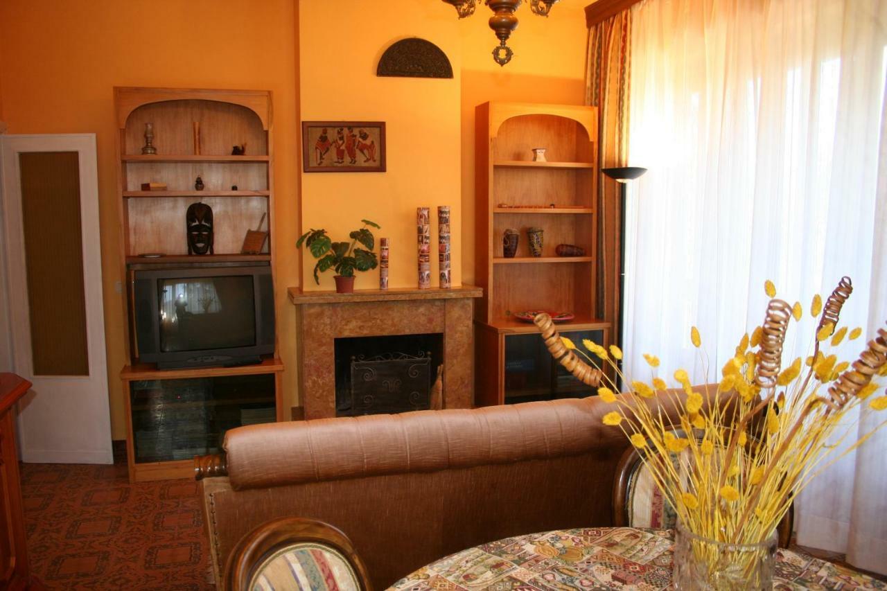 La Casa Di Rachele Apartment ซาร์เตอาโน ภายนอก รูปภาพ